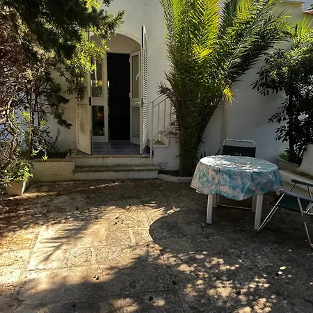 Beachstudio Monolocale Fronte Mare A Rosamarina Holiday home